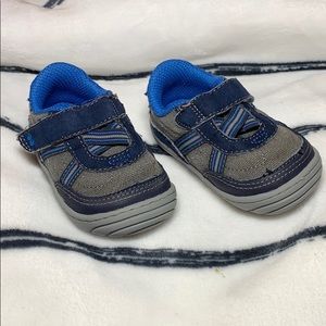 Surprize by Stride Rite Blue Andy Baby Boy size 4